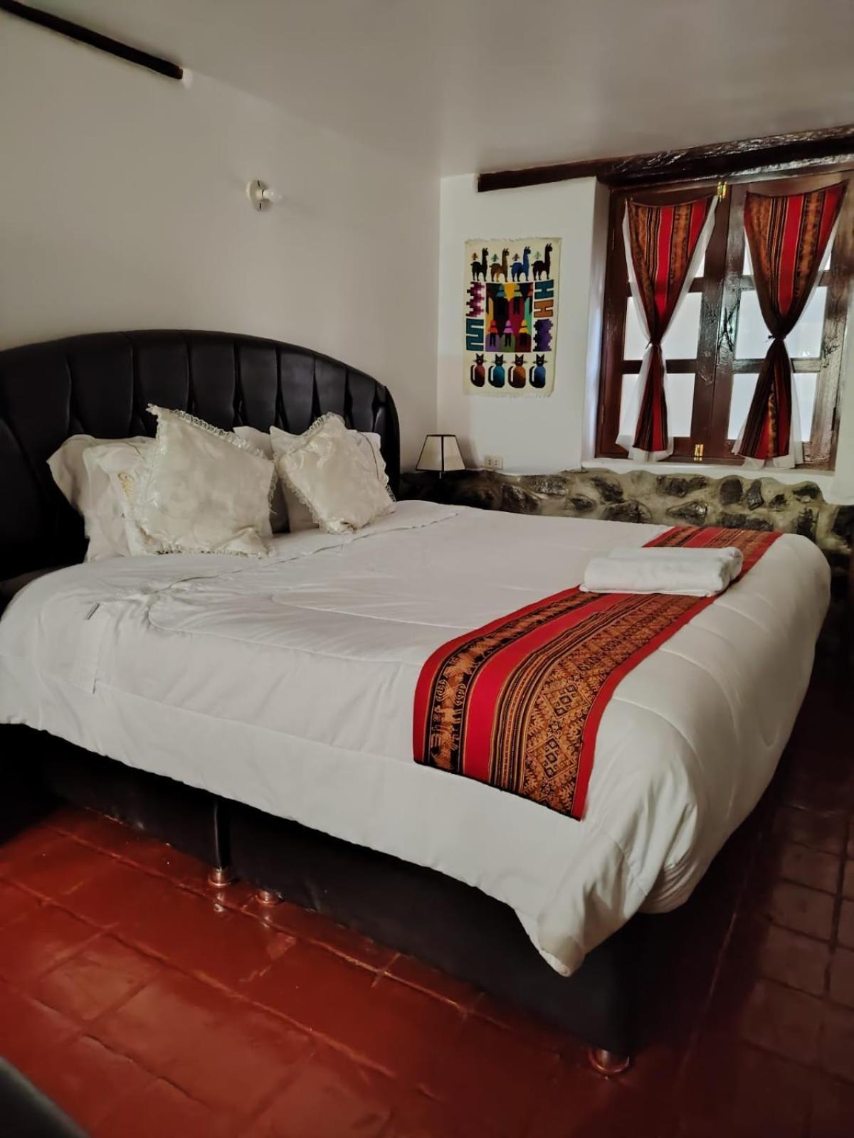 Hotel Casablanca Ollantaytambo Exterior photo
